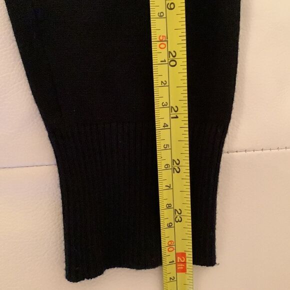 CABLE & GAUGE Black Tunic with Guipure Insert on the Chest. Size L - Picture 8 of 9